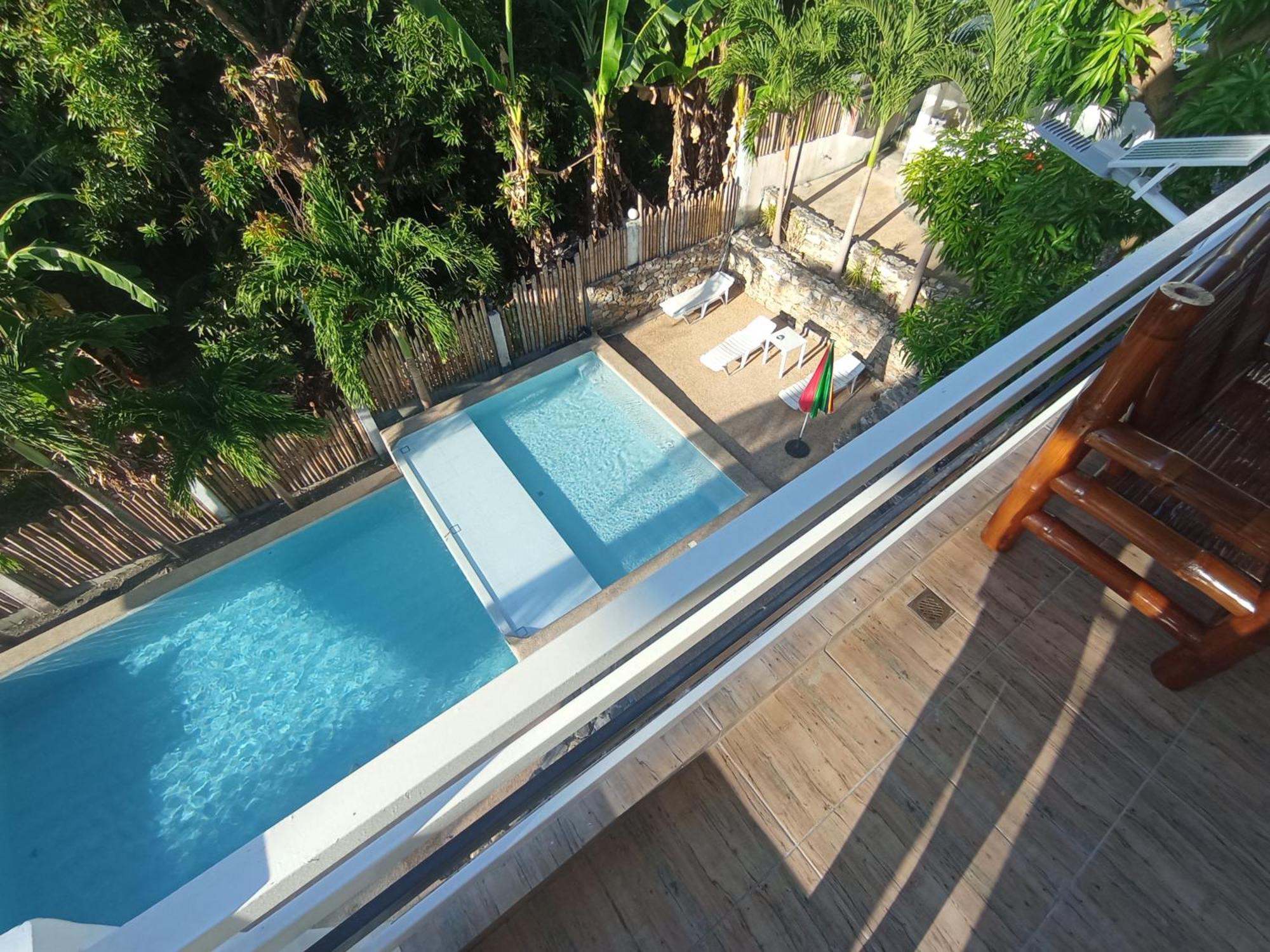 Jalyn'S Resort Sabang Puerto Galera Extérieur photo