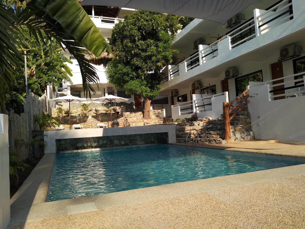 Jalyn'S Resort Sabang Puerto Galera Extérieur photo